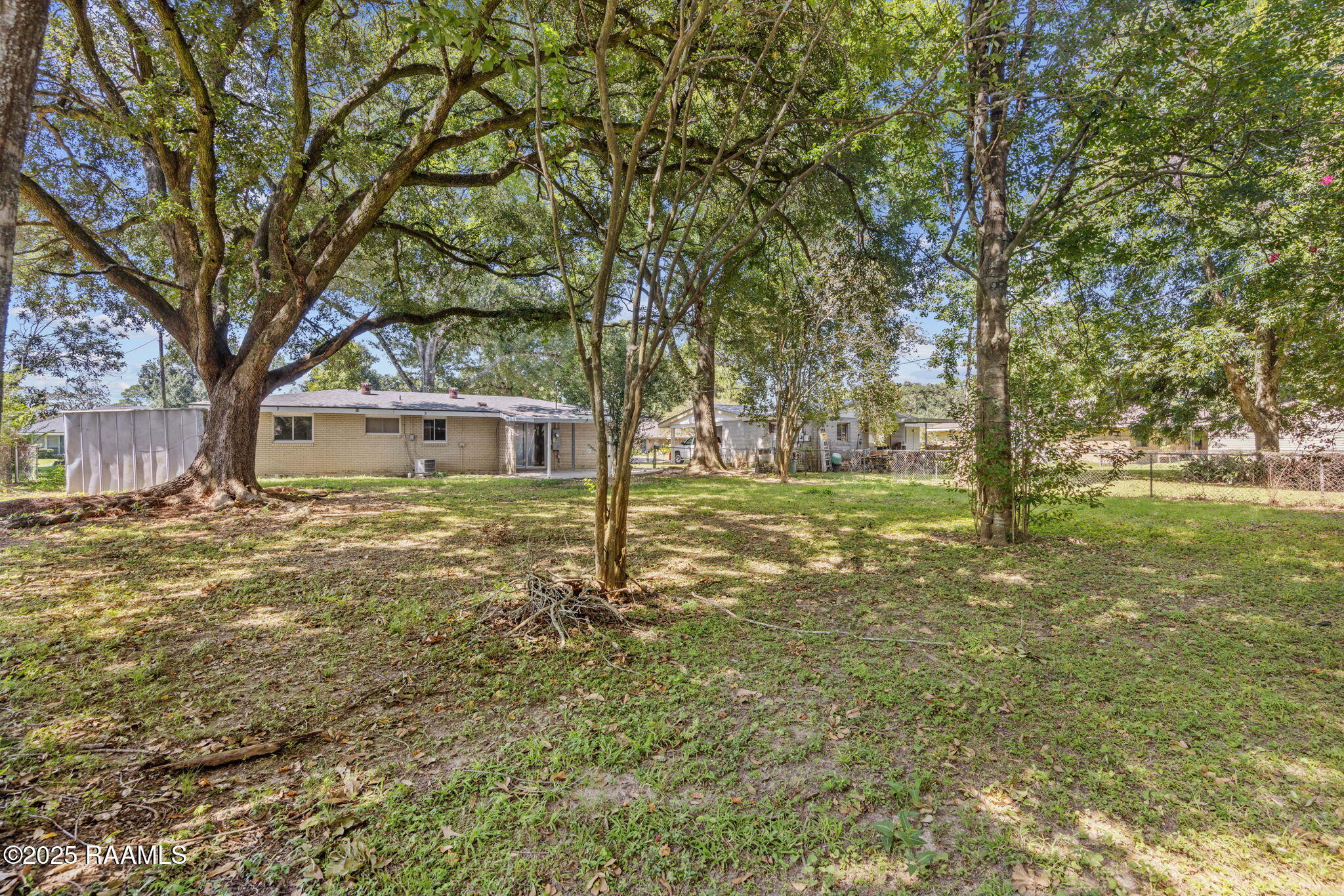 233 Normandy Road Lafayette, LA 70503 - Photo 20 of 23 21-web-or-mls-233 Normandy Rd-21