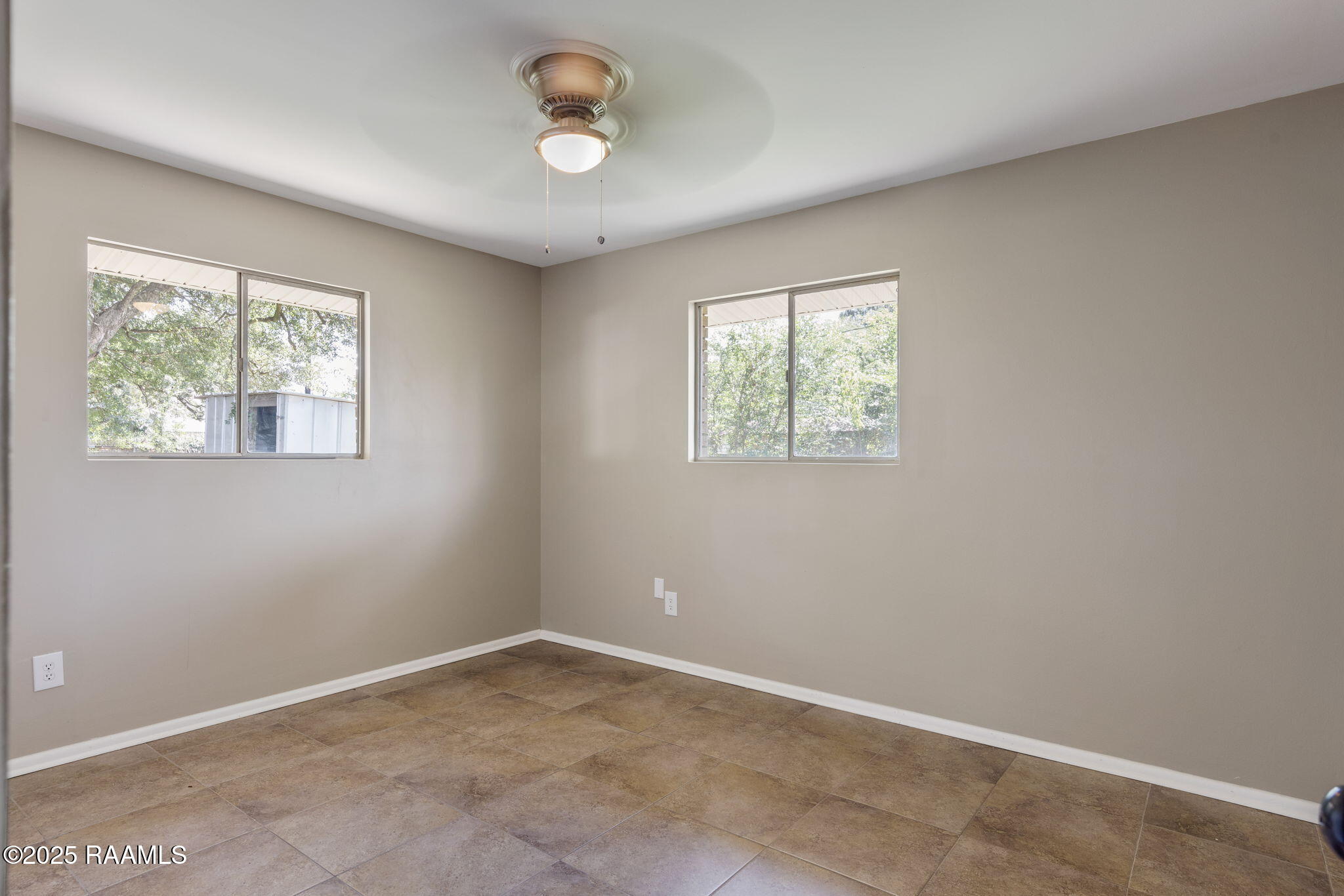 233 Normandy Road Lafayette, LA 70503 - Photo 22 of 23 18-web-or-mls-233 Normandy Rd-18