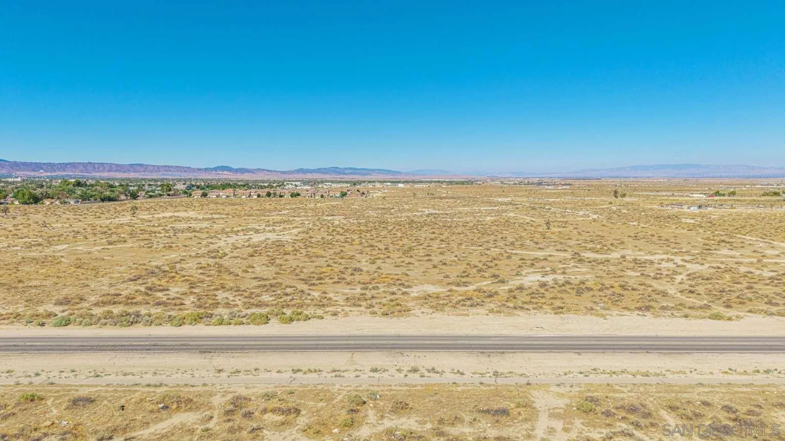 0 Challenger Way, Unit 5 Lancaster, CA 93535 - Photo 6 of 43 a view of an ocean