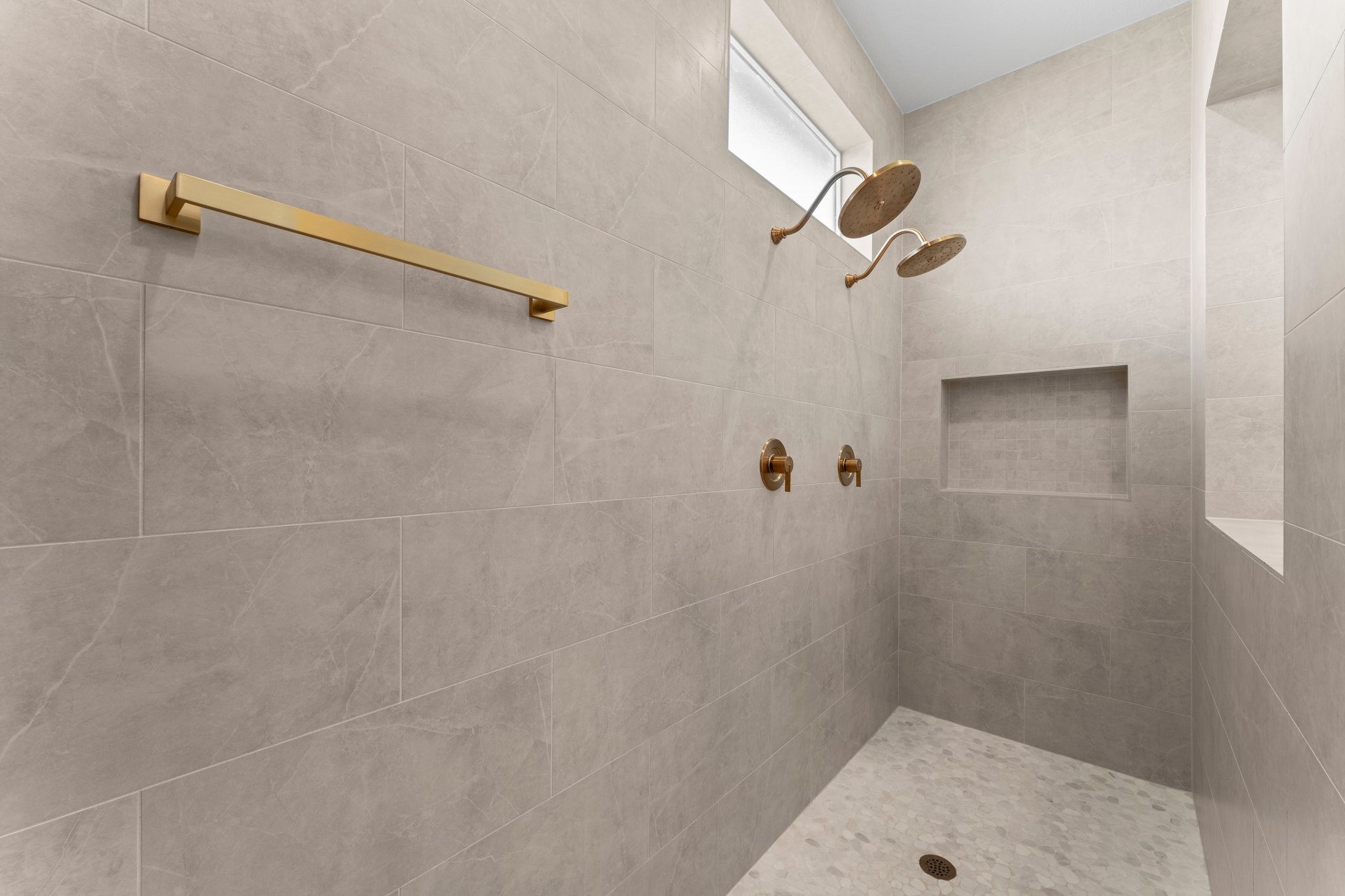 24807 Pacific Dunes Lane Spring, TX 77389 - Photo 23 of 50 a bathroom with a shower