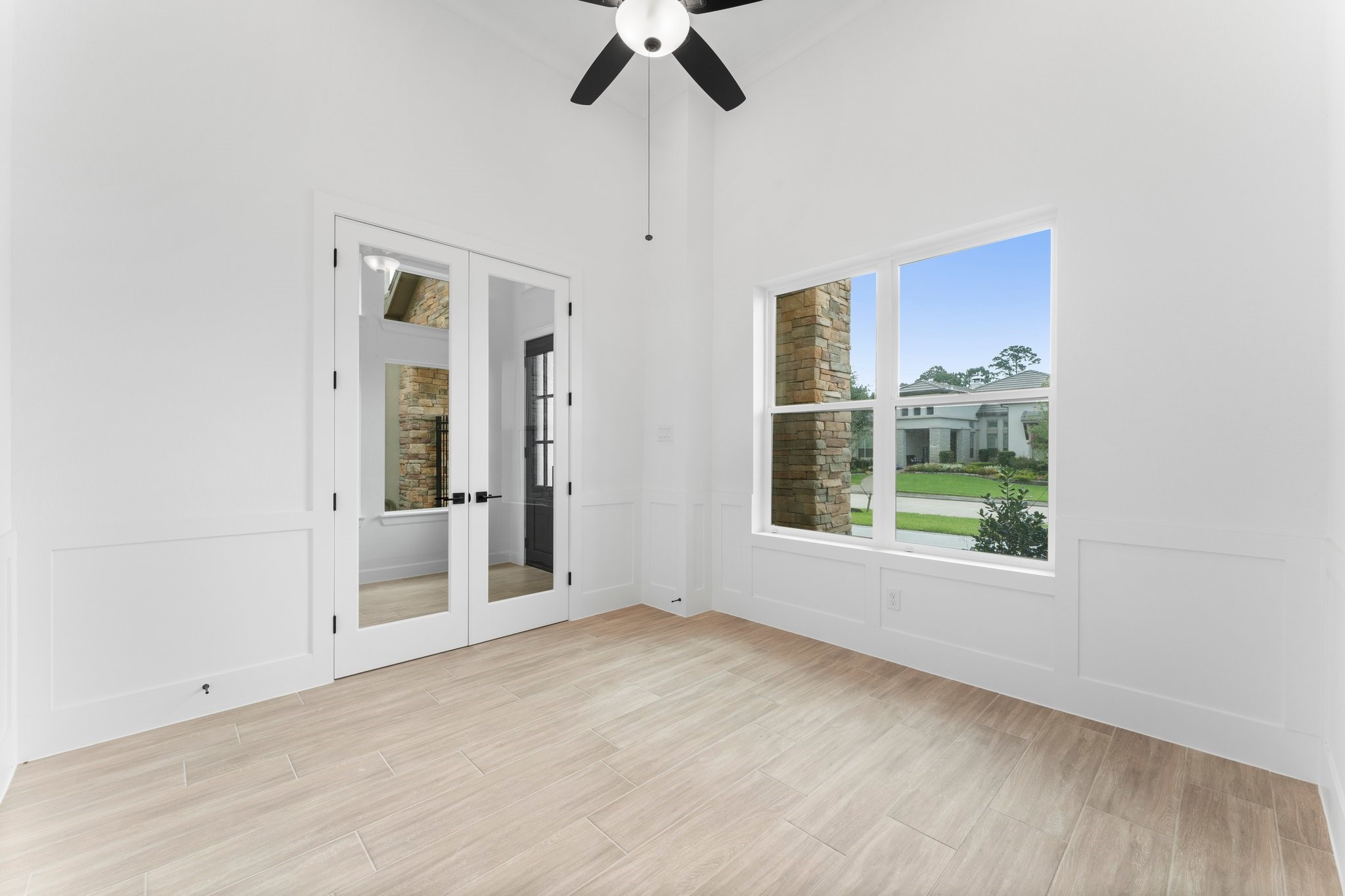 24807 Pacific Dunes Lane Spring, TX 77389 - Photo 3 of 50 a view of an empty room with a window
