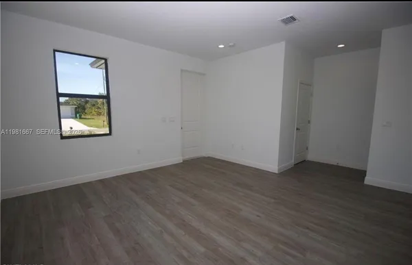 $2,200 | 8004 Spice Court, LaBelle, FL 33935