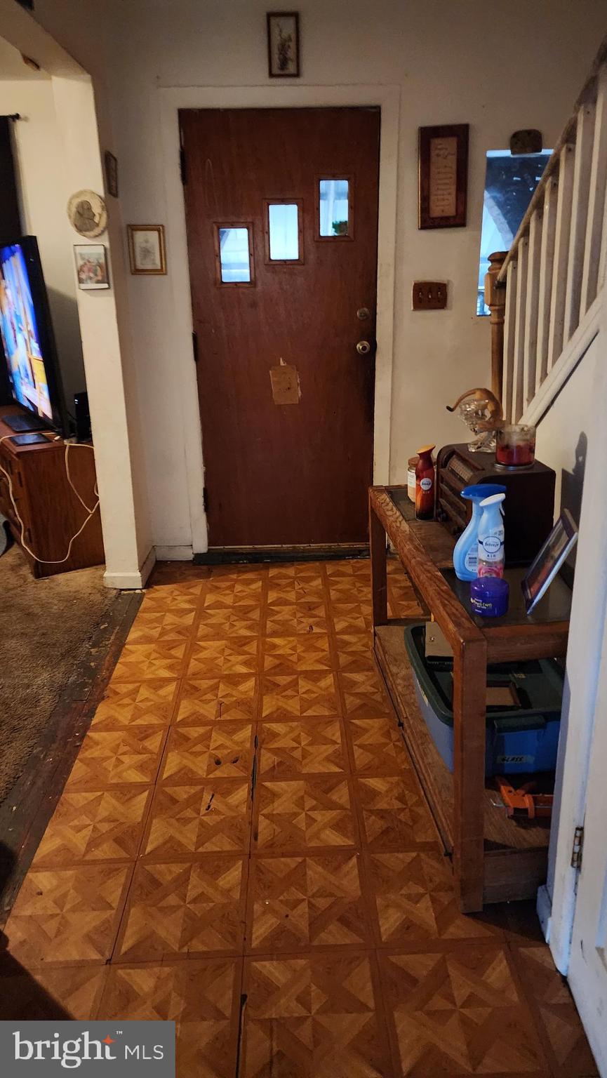 35 Cedar Street Marcus Hook, PA 19061 - Photo 8 of 9