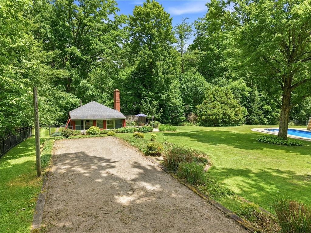 401 Robertson Road Hermitage, PA 16148 - Photo 40 of 47