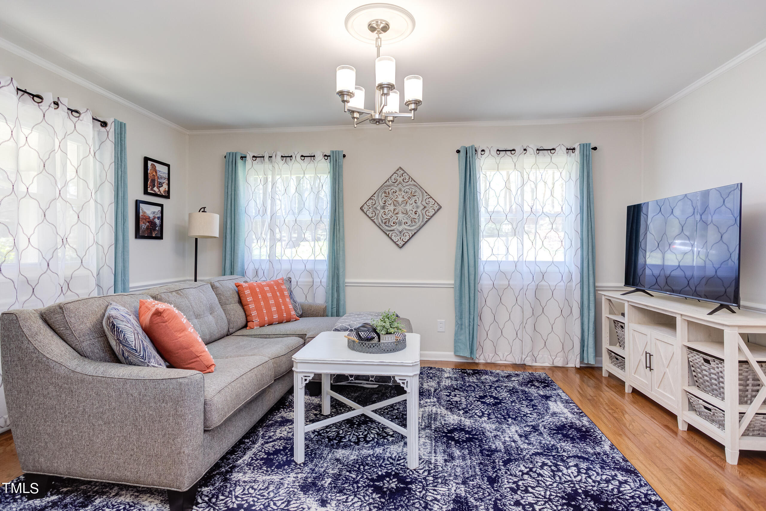 227 Knox Circle Durham, NC 27701 - Photo 9 of 48 IMG_7656_7_8