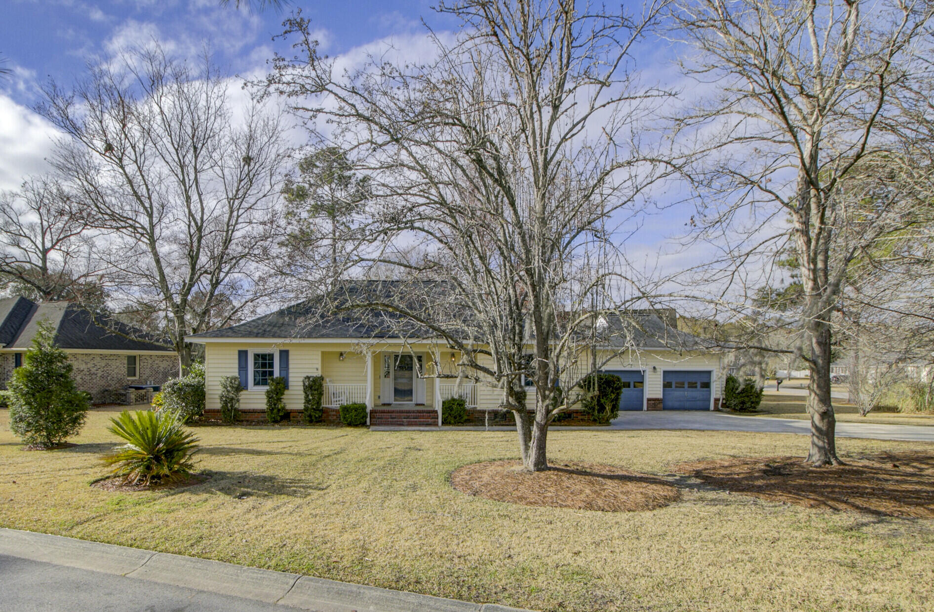 1983 Hepplewhite Street Charleston, SC 29414 - Photo 2 of 69 02_1_mls