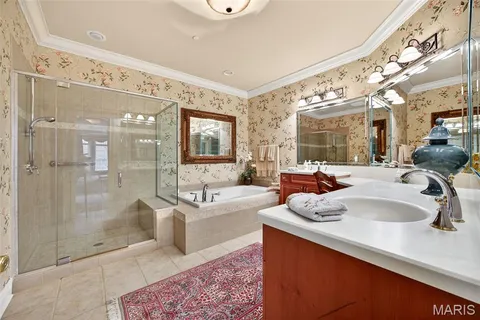 $1,100,000 | 6 Upper Conway Lane, Chesterfield, MO 63017