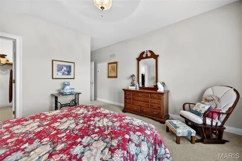 $1,100,000 | 6 Upper Conway Lane, Chesterfield, MO 63017