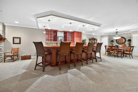 $1,100,000 | 6 Upper Conway Lane, Chesterfield, MO 63017