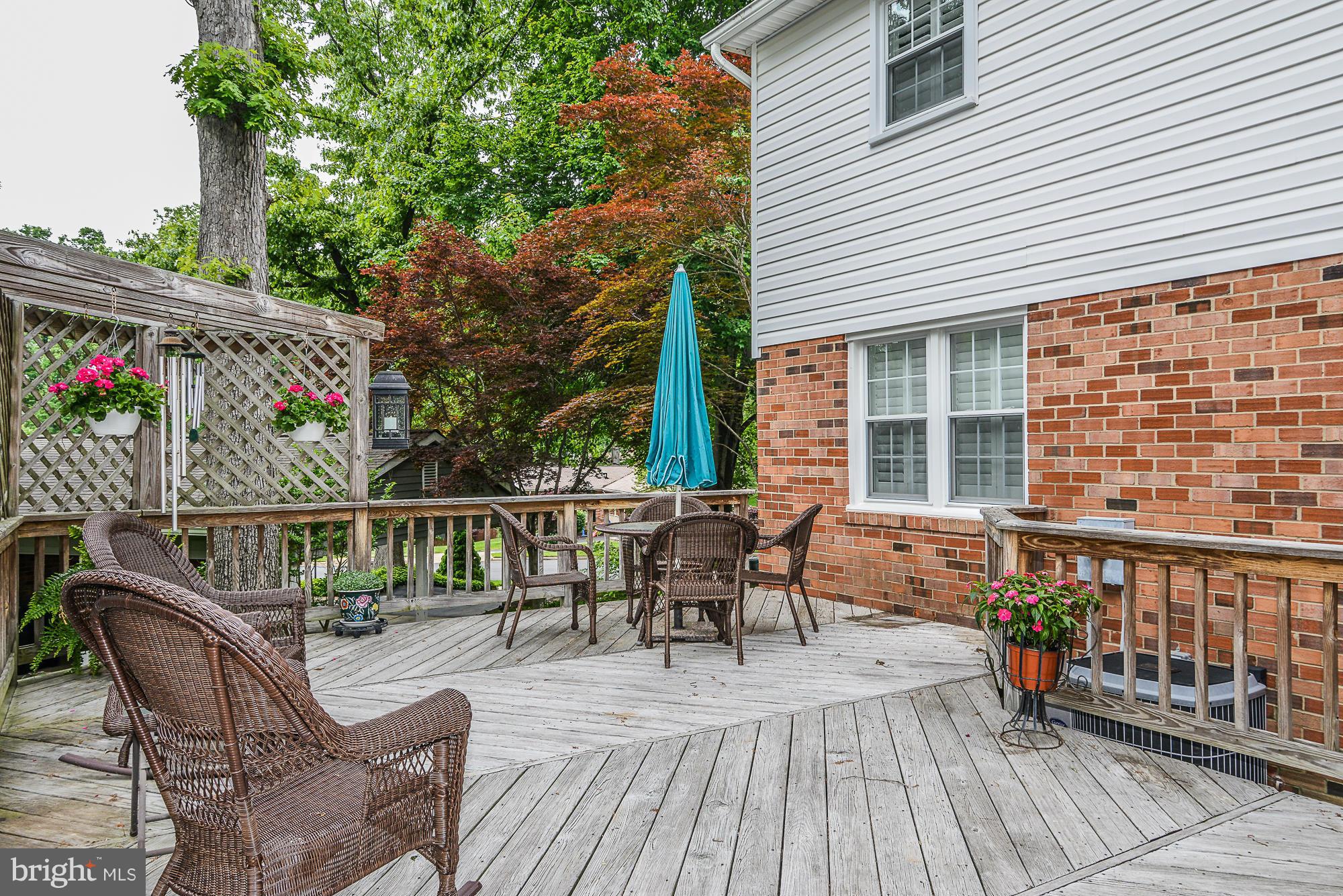 9201 Setter Place Springfield, VA 22153 - Photo 25 of 30 Exterior (Rear)