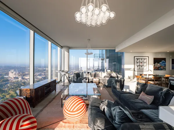 $1,950,000 | 44 East Avenue, Unit 3906, Austin, TX 78701