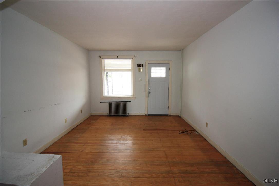 120 Chestnut Street Coplay, PA 18037 - Photo 4 of 19 Gallery Image 4