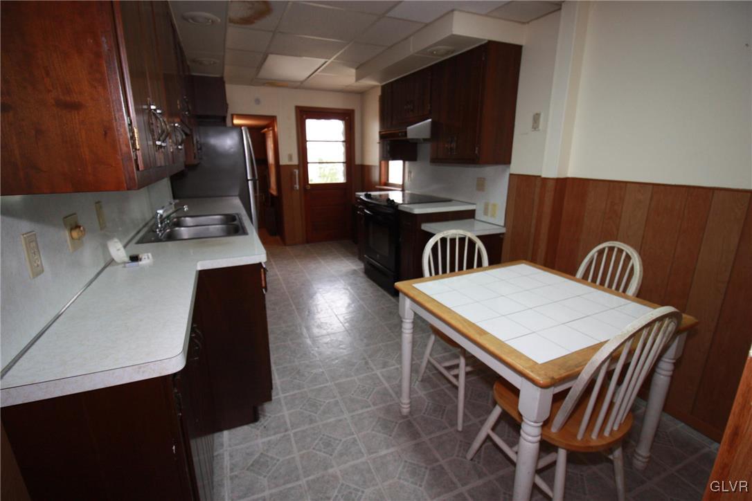 120 Chestnut Street Coplay, PA 18037 - Photo 8 of 19 Gallery Image 8