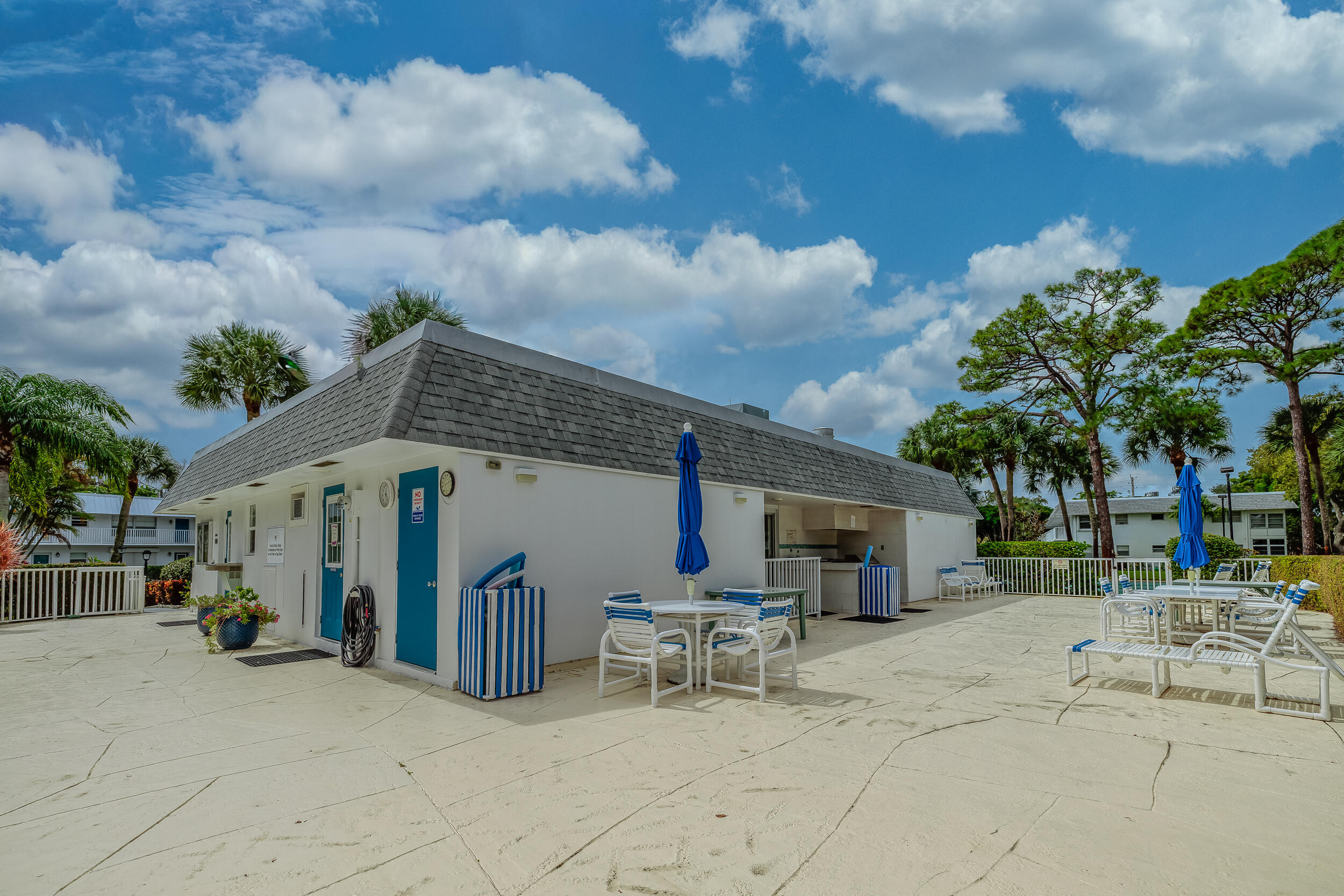 2929 Southeast Ocean Boulevard, Unit 1232 Stuart, FL 34996 - Photo 17 of 39 Pool