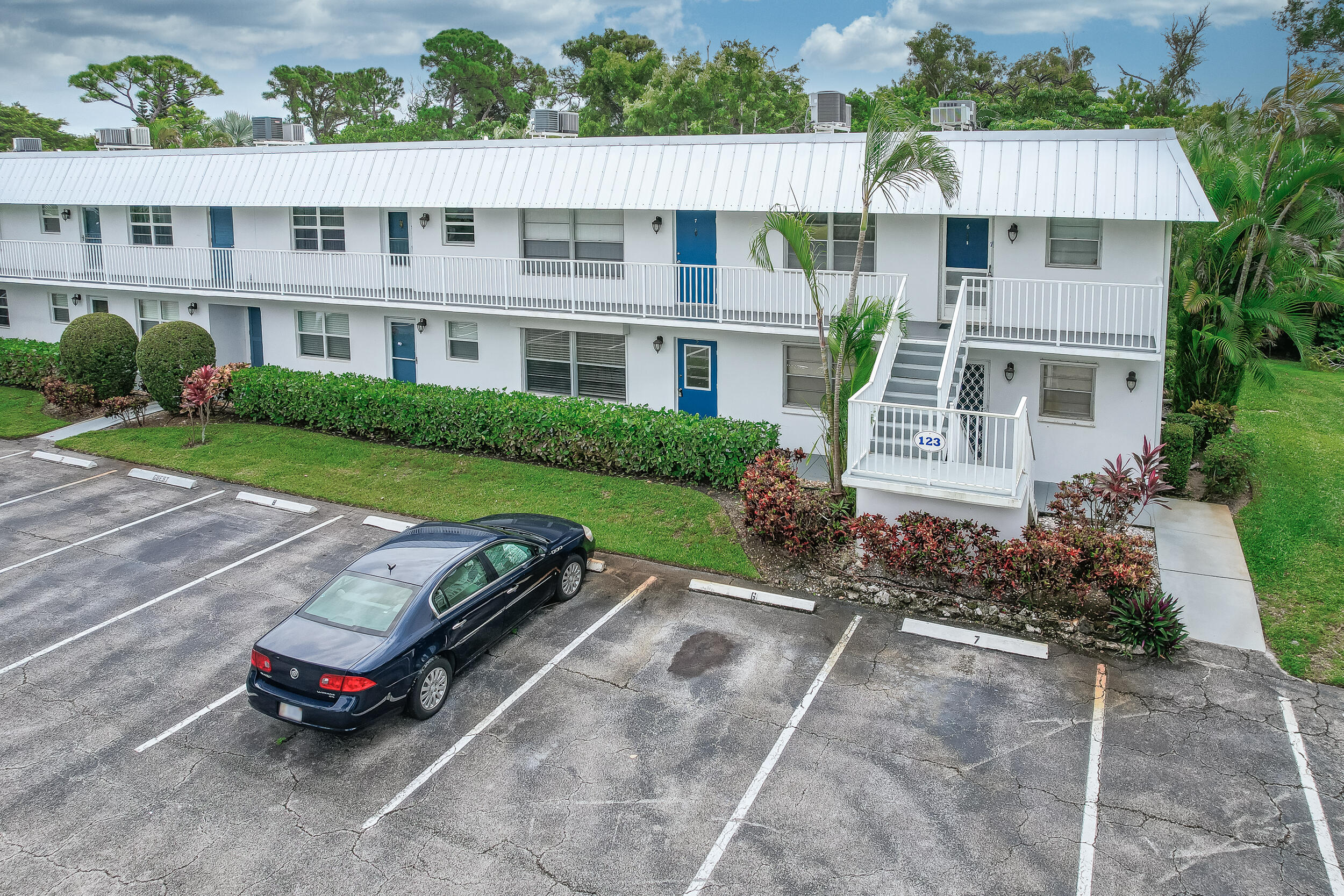 2929 Southeast Ocean Boulevard, Unit 1232 Stuart, FL 34996 - Photo 33 of 39 Aerial