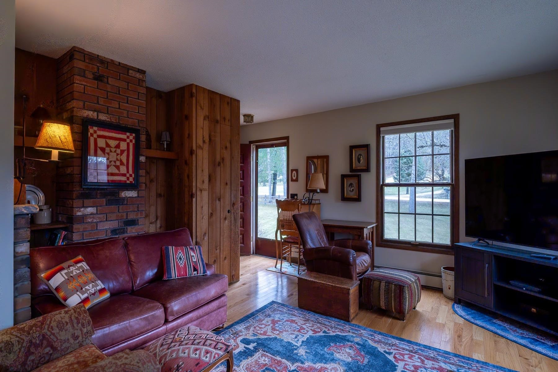 244 Brenda Road Clarendon, VT 05759 - Photo 16 of 30 Gallery Image 16