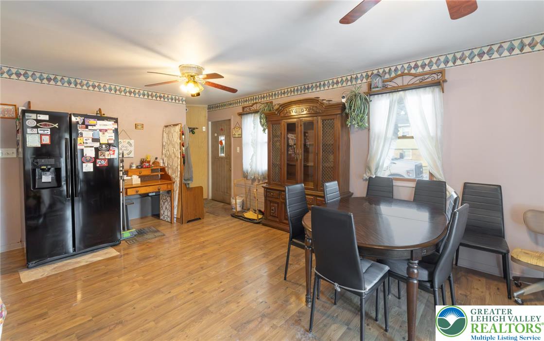 2544 5th Street Bethlehem, PA 18020 - Photo 6 of 17 Dining Area