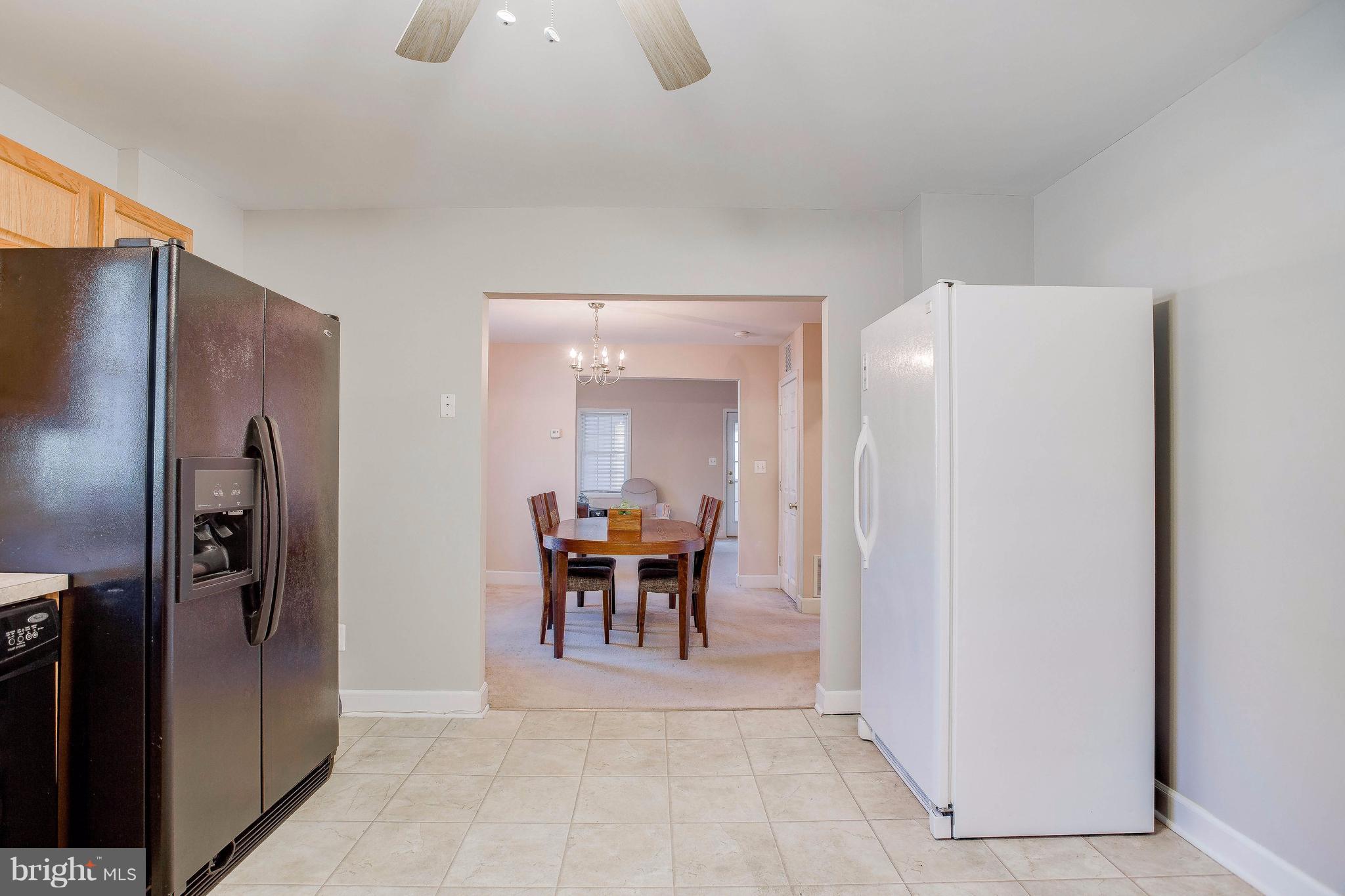 316 Homberg Avenue Baltimore, MD 21221 - Photo 12 of 27 Kitchen