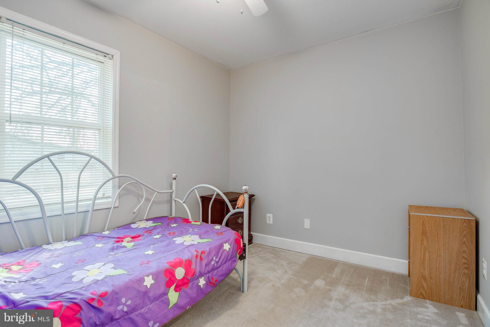 316 Homberg Avenue Baltimore, MD 21221 - Photo 21 of 27 Bedroom