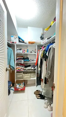 $1,800 | 1465 Northeast 123rd Street, Unit 201, North Miami, FL 33161