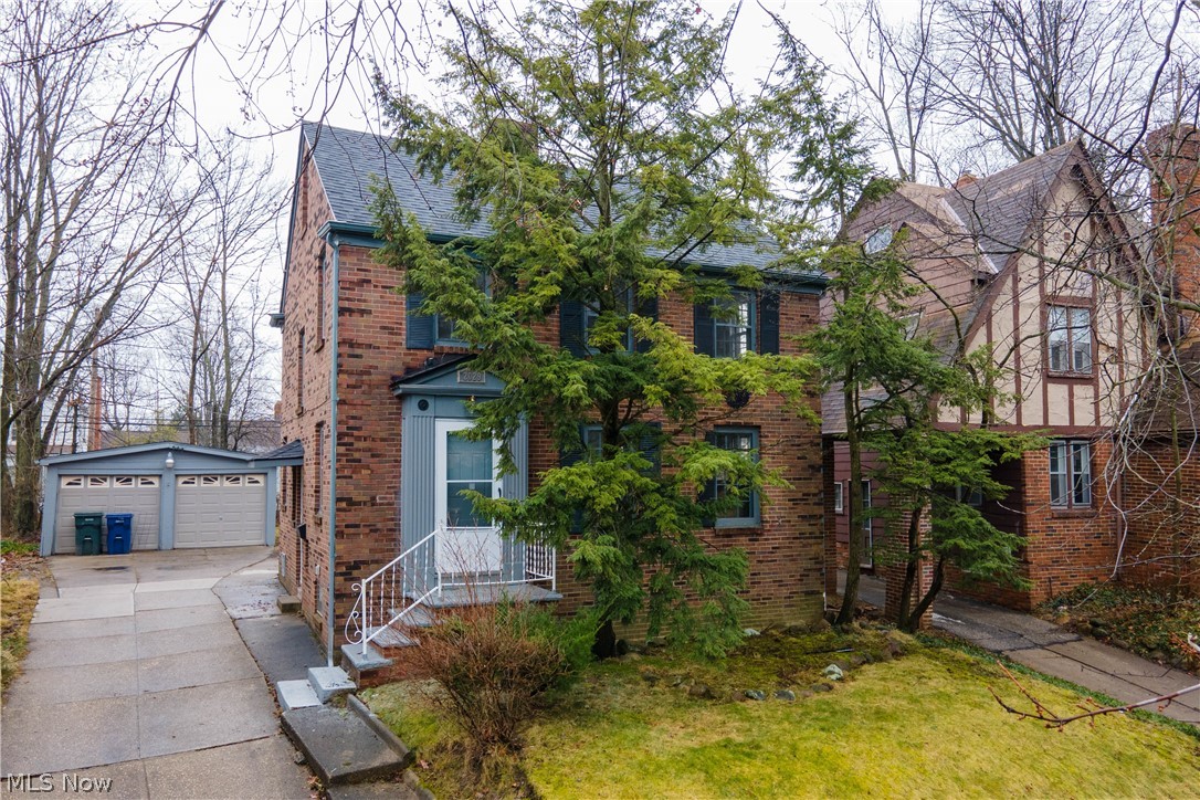 2029 Staunton Road Cleveland, OH 44118 - Photo 1 of 20 Gallery Image 1
