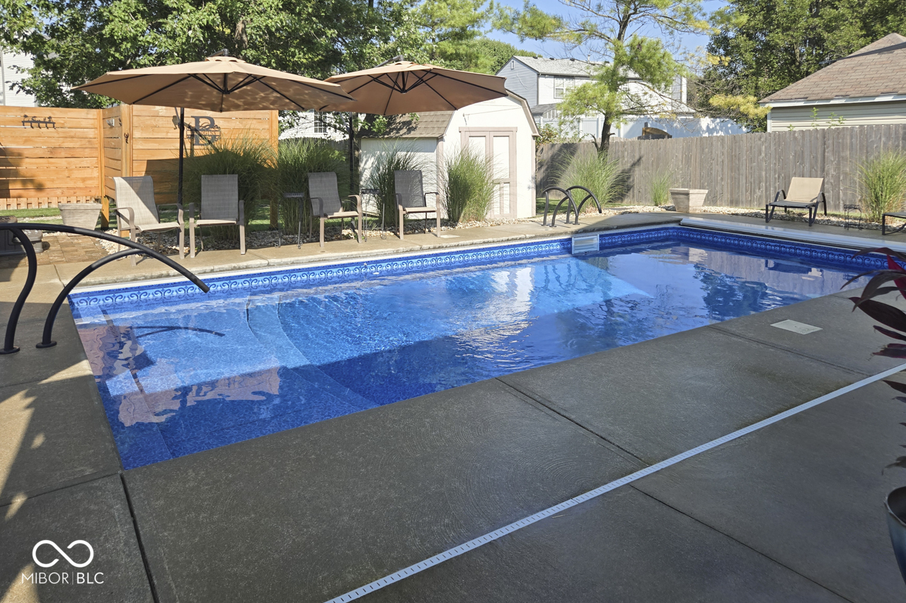 5810 Spring Oaks Way Indianapolis, IN 46237 - Photo 37 of 49