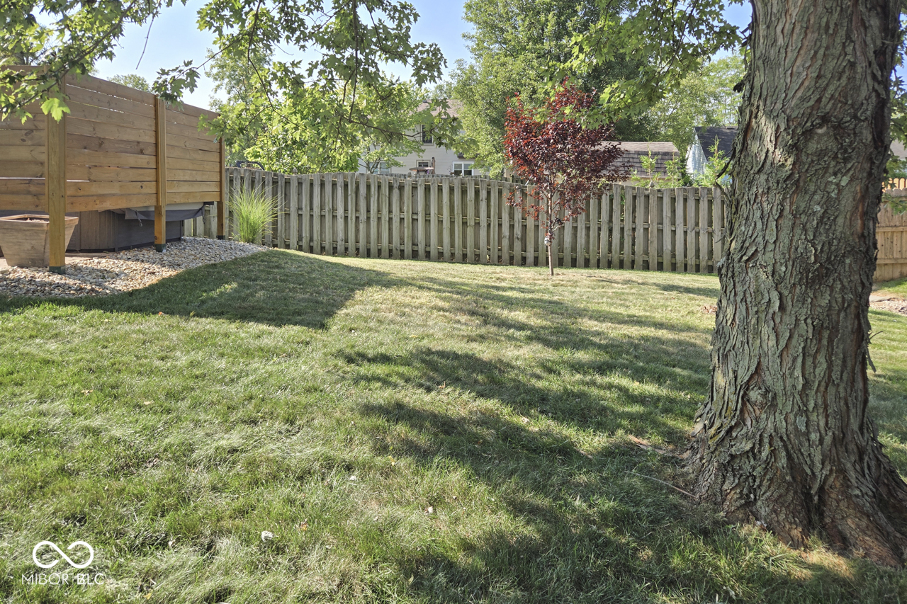 5810 Spring Oaks Way Indianapolis, IN 46237 - Photo 44 of 49