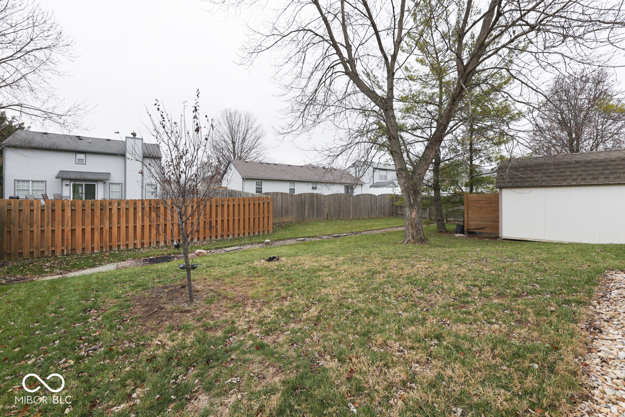 5810 Spring Oaks Way Indianapolis, IN 46237 - Photo 47 of 49