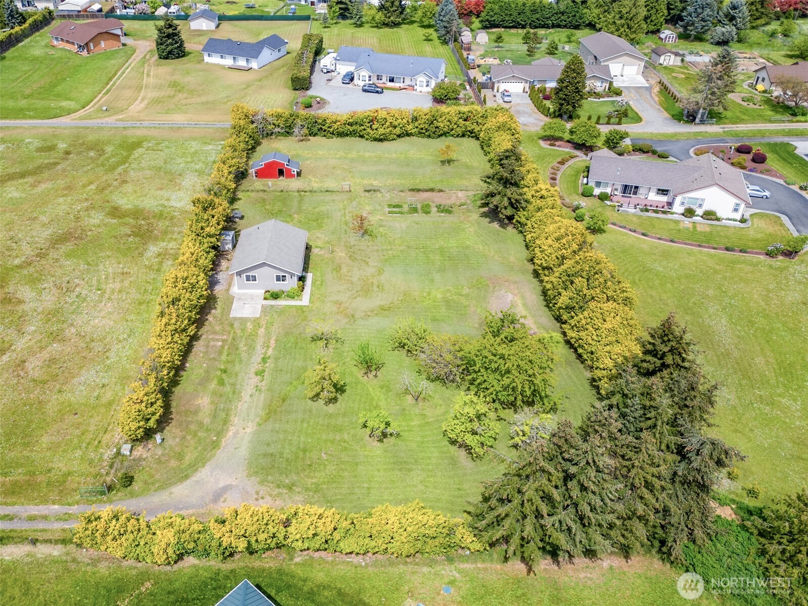 1396 Heath Road Sequim, WA 98382 - Photo 4 of 40