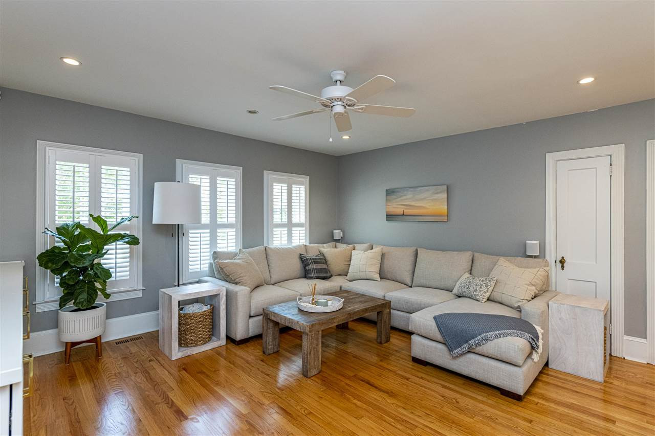 700 Dixie Trail Raleigh, NC 27607 - Photo 15 of 28 Photo 15