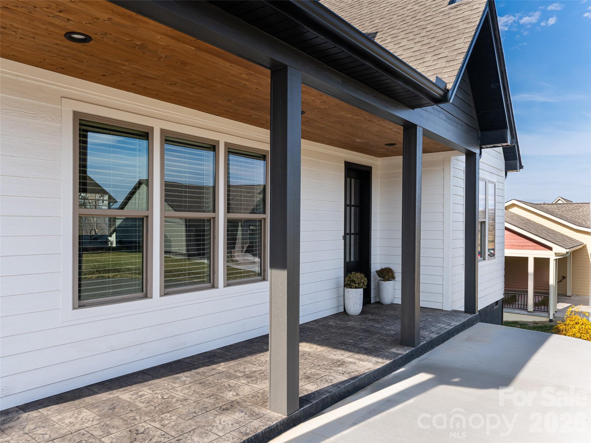 1031 Hillside Ridge Road Candler, NC 28715 - Photo 4 of 48