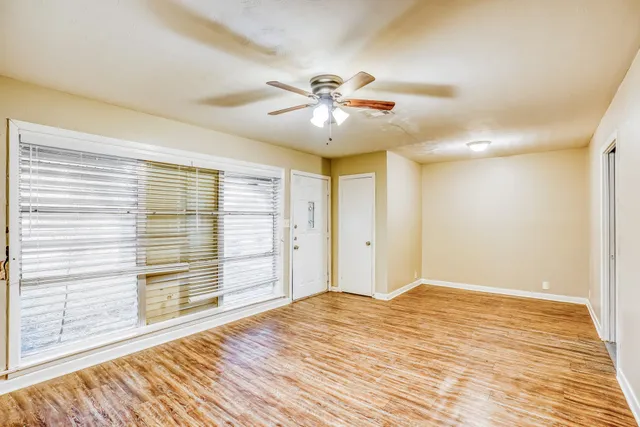 $1,450 | 1610 13th Avenue North, Texas City, TX 77590