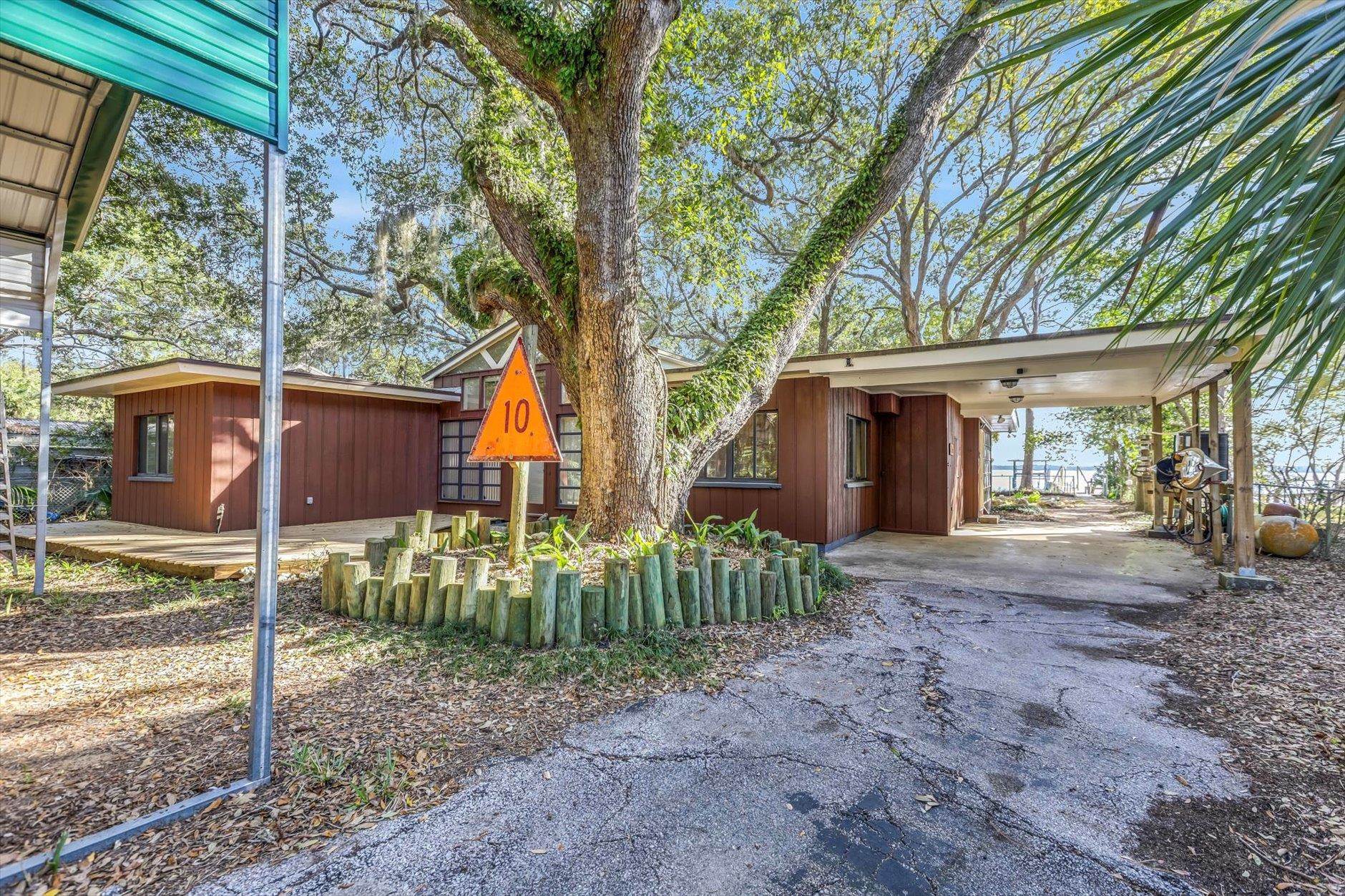 367 Mashes Sands Road Panacea, FL 32346 - Photo 9 of 57