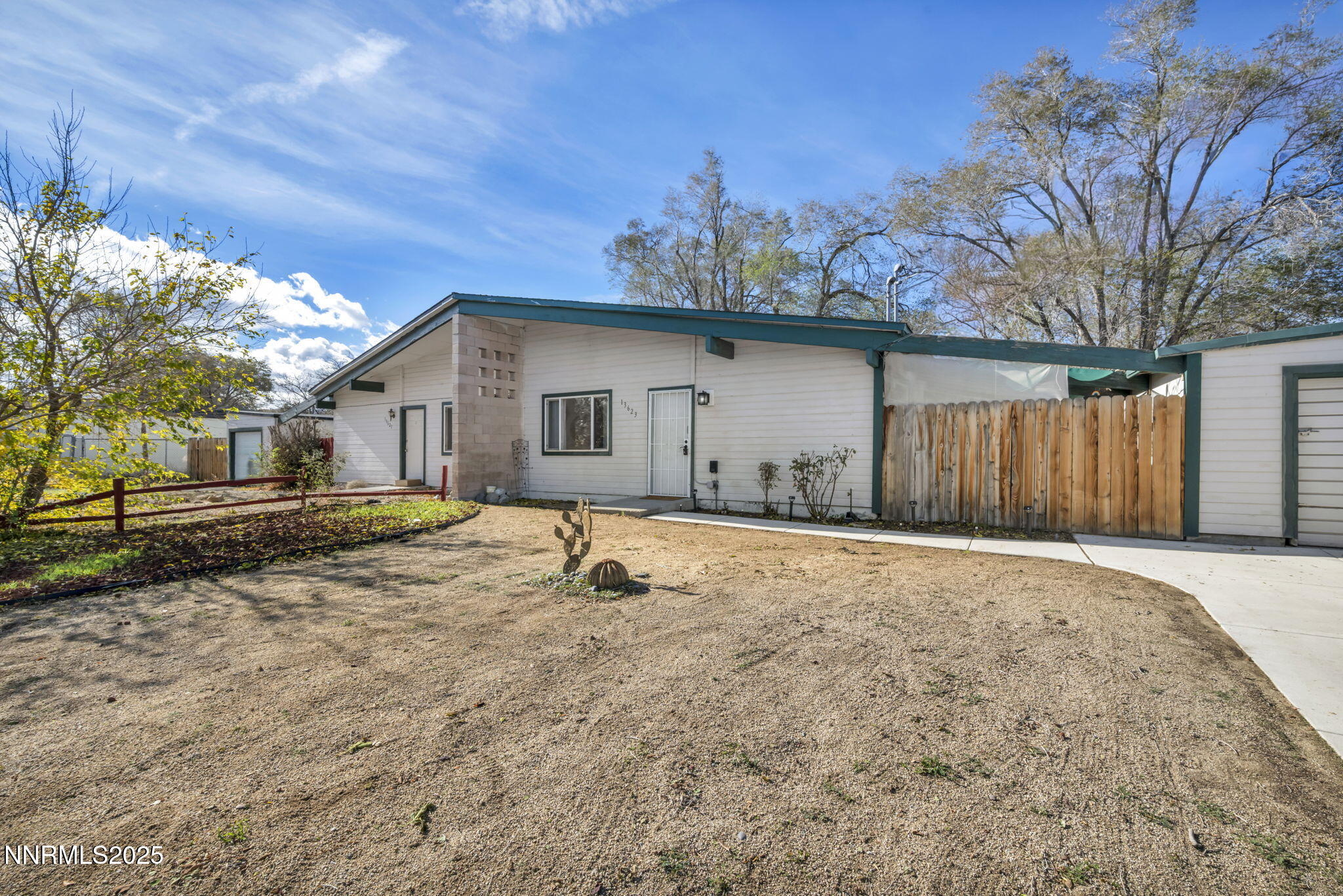13623 Mt Baldy Street Reno, NV 89506 - Photo 7 of 46 a house with a outdoor space