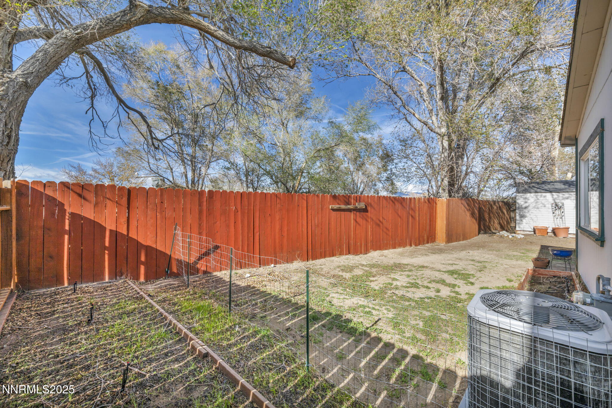13623 Mt Baldy Street Reno, NV 89506 - Photo 8 of 46 a backyard of a house