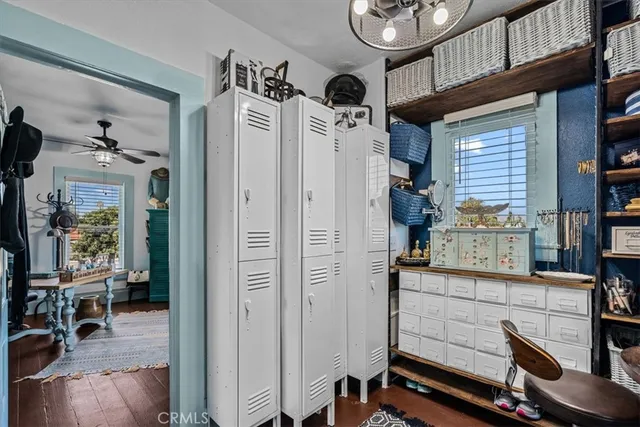 a view of a house with porch and sitting area