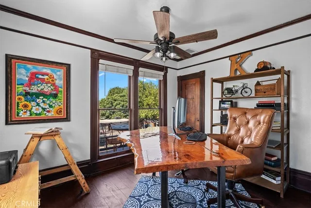 a view of an outdoor space and a yard