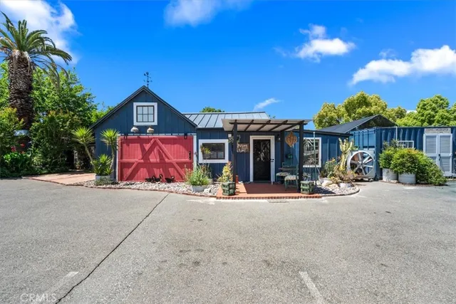 a picture of a room with a white wall and white wall