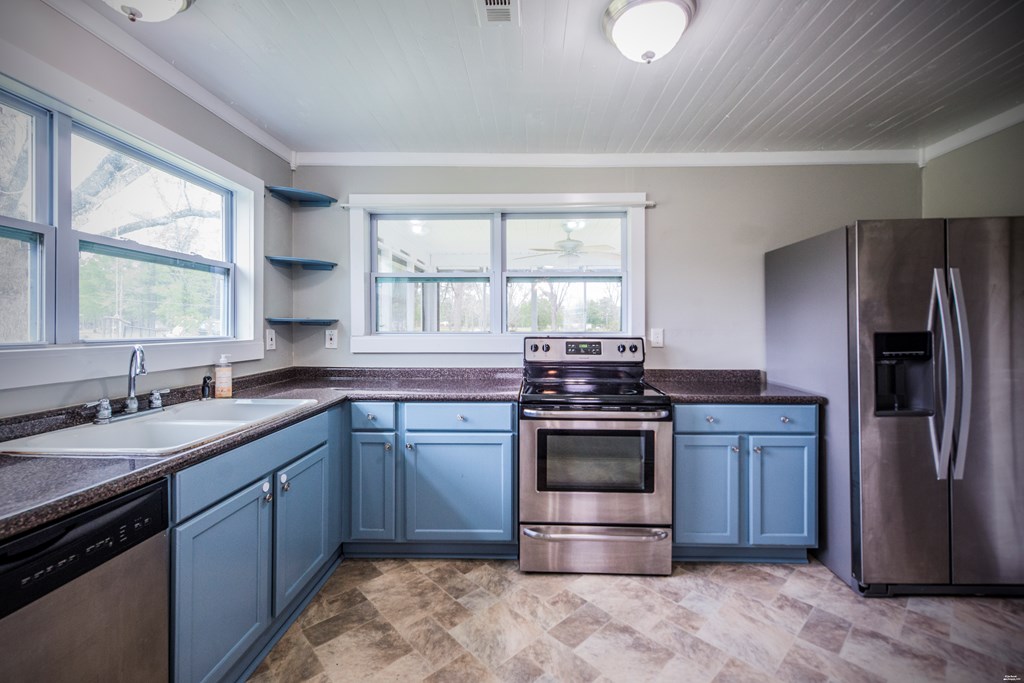 2143 Omussee Road Dothan, AL 36303 - Photo 10 of 39 Gallery Image 10