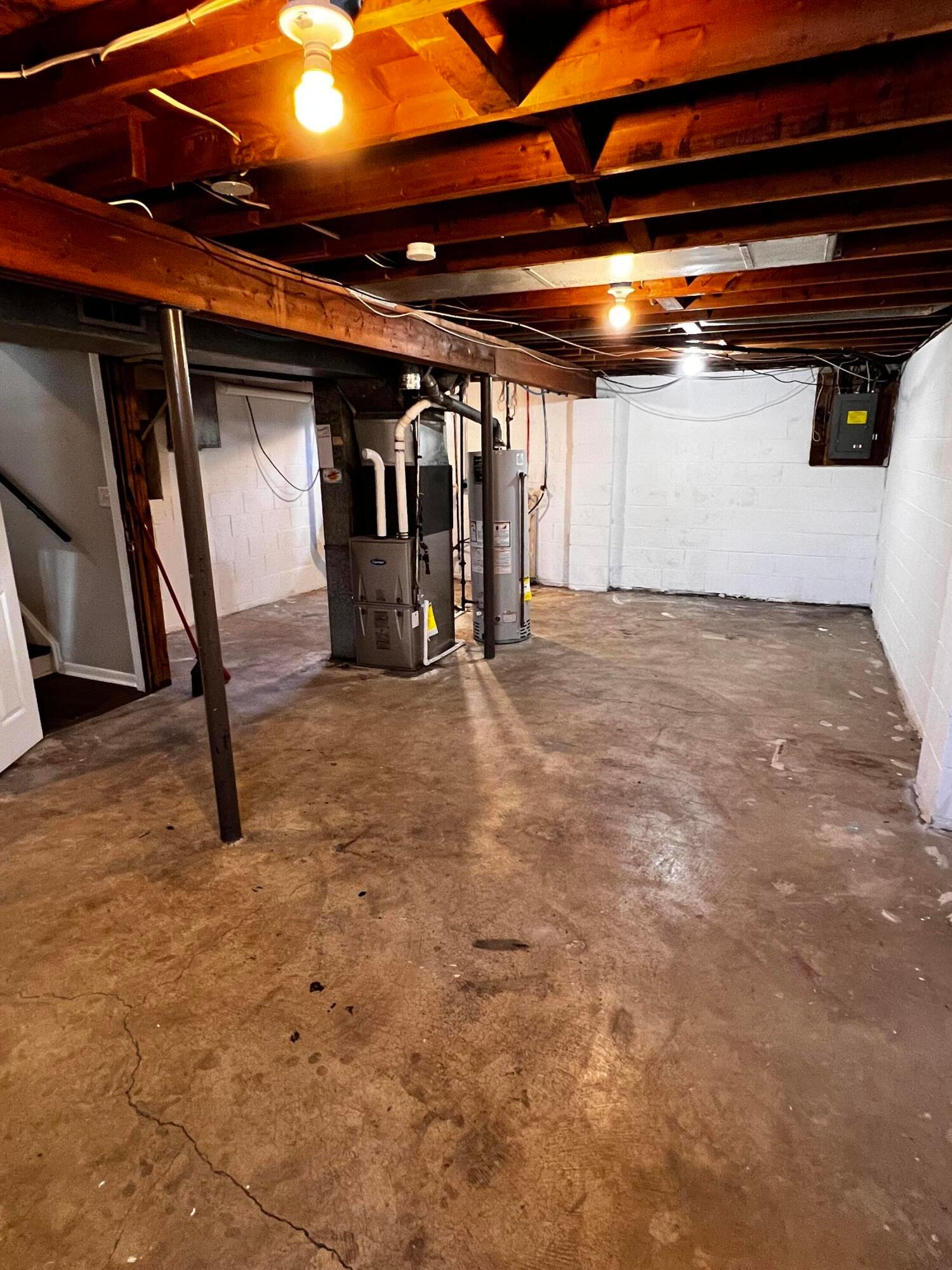 5100 Chingford Road Columbus, OH 43232 - Photo 16 of 16 Basement