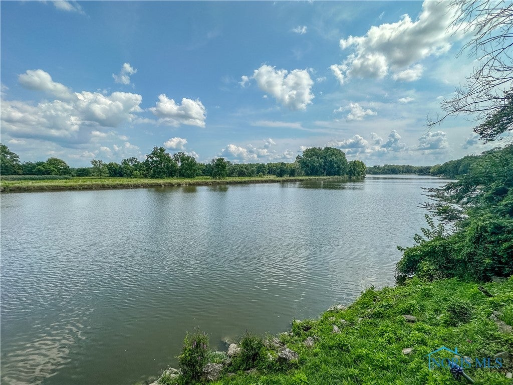 614 River Road Maumee, OH 43537 - Photo 6 of 50 River View