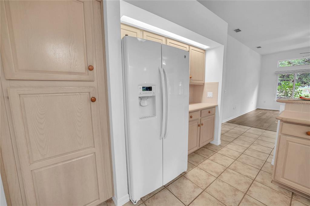 10317 Southwest 63rd Avenue Ocala, FL 34476 - Photo 12 of 46 a bathroom with a shower and a mirror