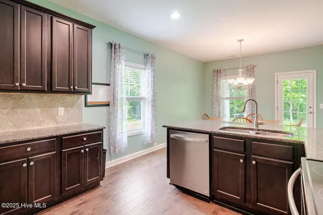 $2,550 | 154 Poplar Branch Way, Hampstead, NC 28443