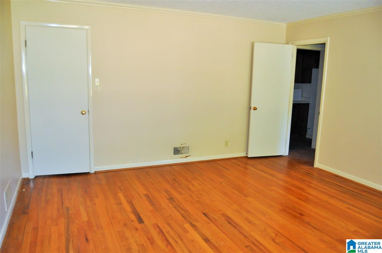 1304 Glendale Road Anniston, AL 36207 - Photo 3 of 23