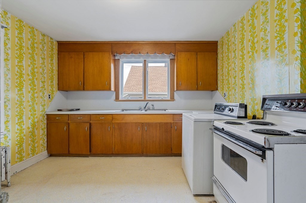 148-150 Trapelo Road Belmont, MA 02478 - Photo 16 of 33 Gallery Image 16