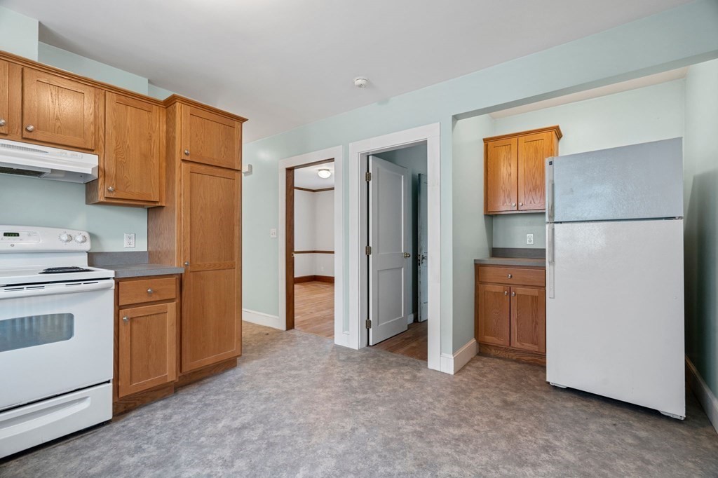 148-150 Trapelo Road Belmont, MA 02478 - Photo 5 of 33 Gallery Image 5