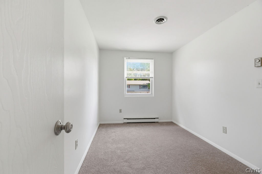 4748 Freestone Road Clay, NY 13090 - Photo 19 of 37