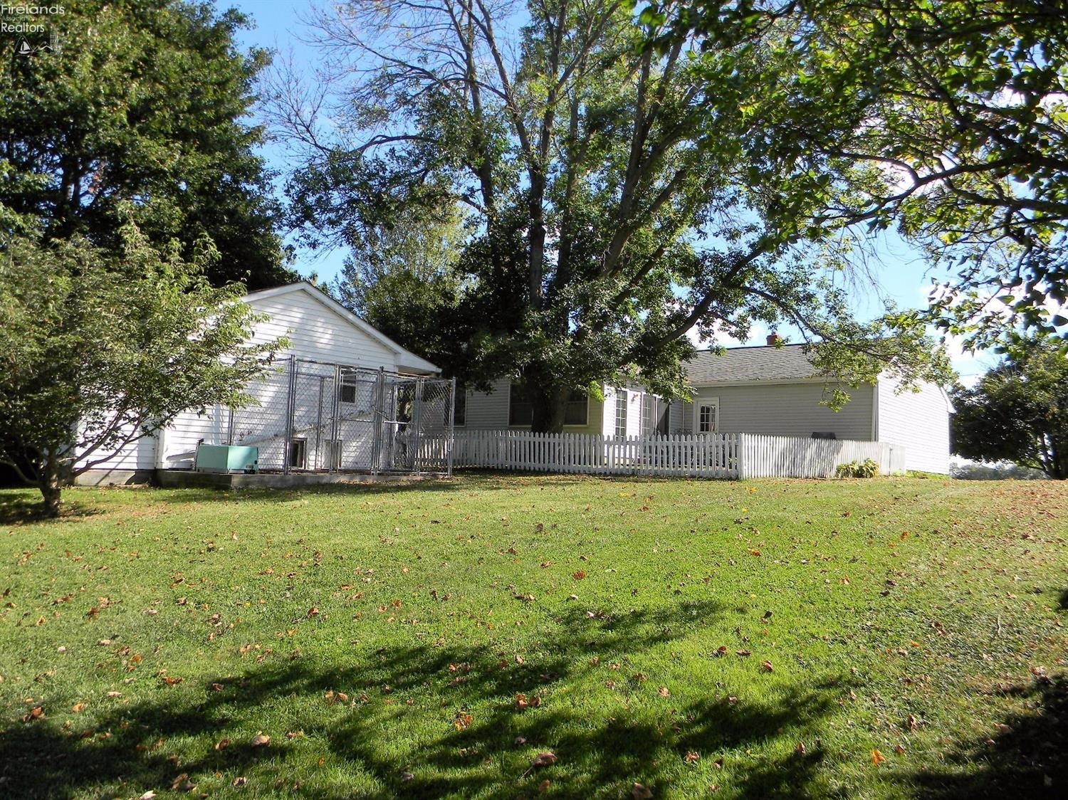 2303 Mudbrook Road Huron, OH 44839 - Photo 2 of 10 Gallery Image 2