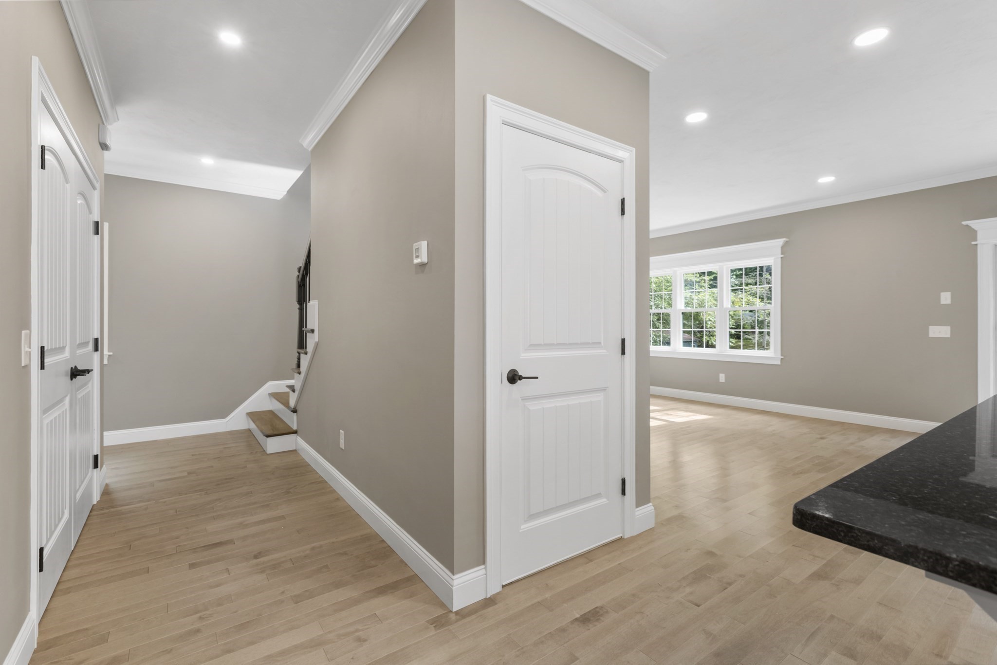 24 Cooper Road Webster, MA 01570 - Photo 21 of 39 Gallery Image 21