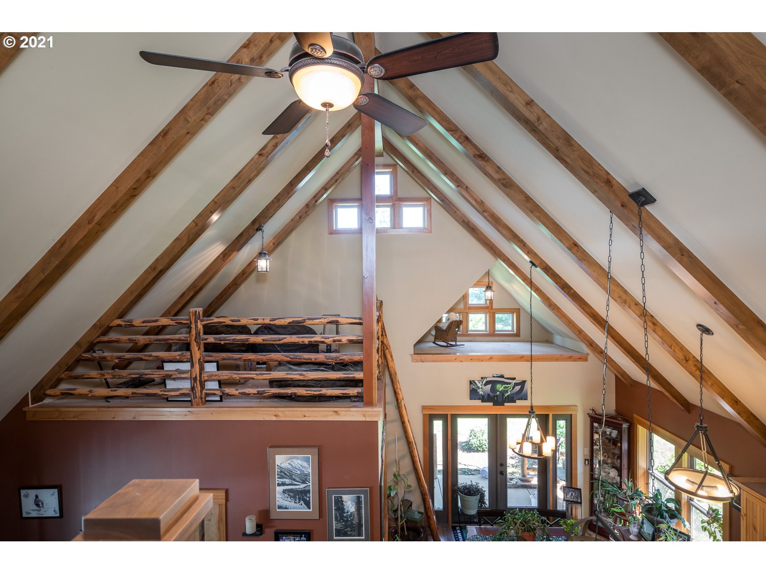 10052 South Maple Grove Road Molalla, OR 97038 - Photo 12 of 31 Gallery Image 12